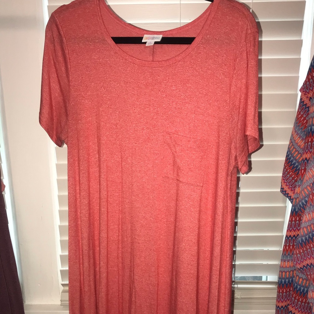 Lularoe Carly Coral Dress Size L
